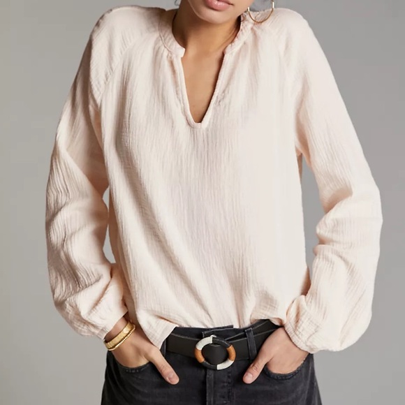 Anthropologie Tops - Anthro V Neck Top